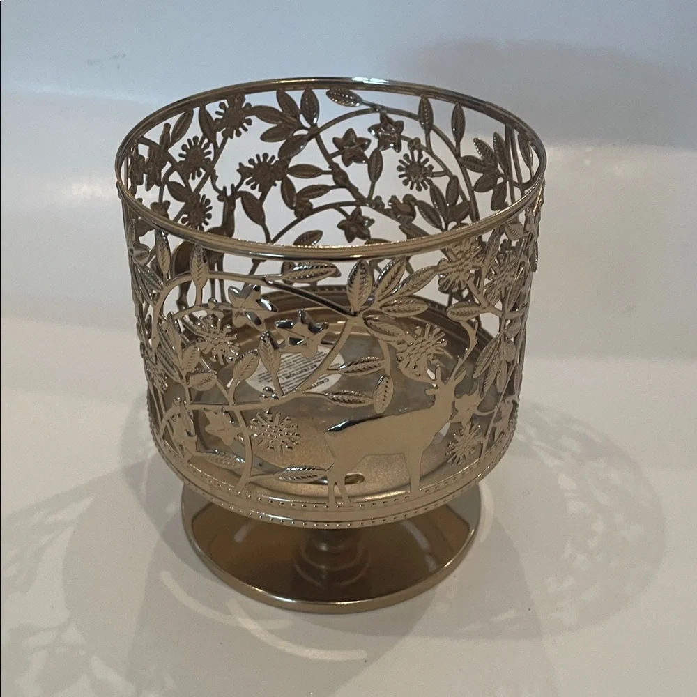Bath & Body Works Pedestal Candle Holder - Picture 3 of 6